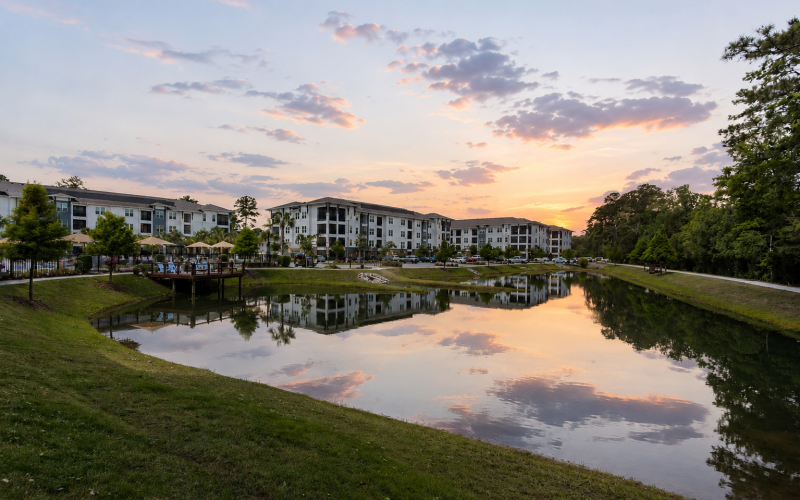 Pond at our apartments in Johns Island at Satori West Ashley.